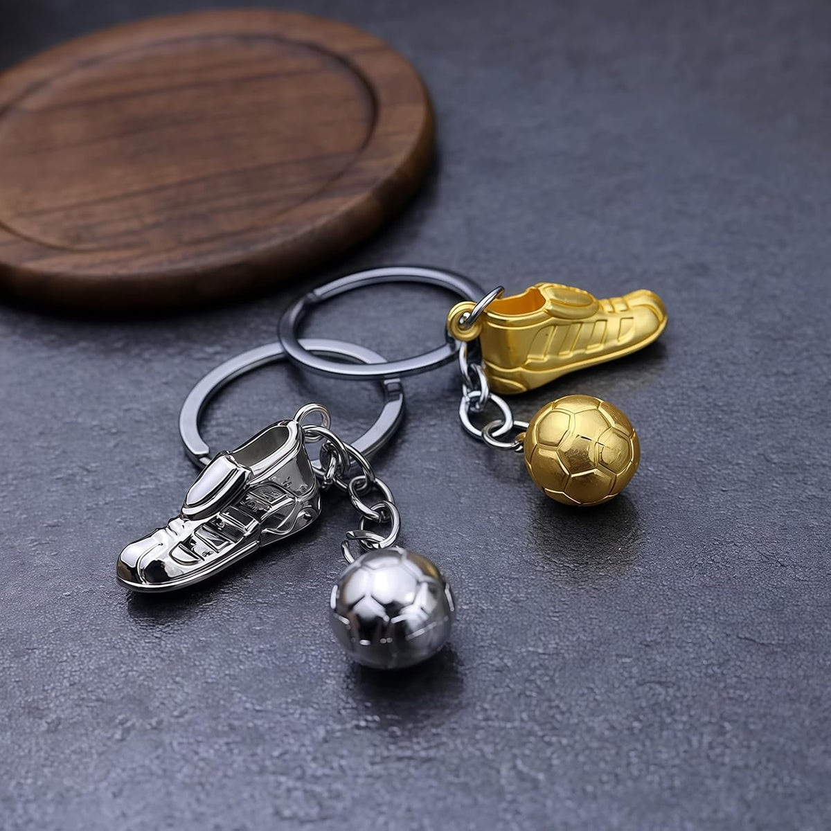 Cute Soccer Ball Keychain Mini Soccer Party Favors 2026 World Cup Football Fan Gift & Souvenir Keychain Backpacks