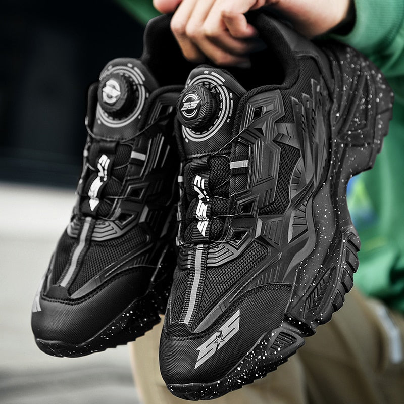 men boots 2022 New Winter Slippers Warm Men Shoes Waterproof Non-Slip Plush Sneakers Male tenis shoes